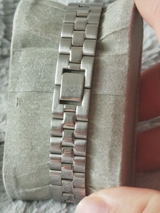 Zegarek Bulova Tank Quartz silver black vintage old money ladies y2k