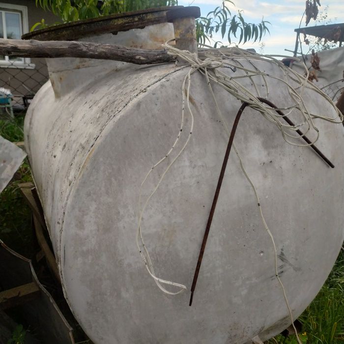 Цистерна, бочка алюмінієва.