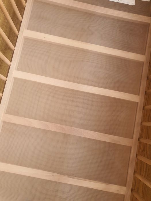 Berço com estrado bebé ikea