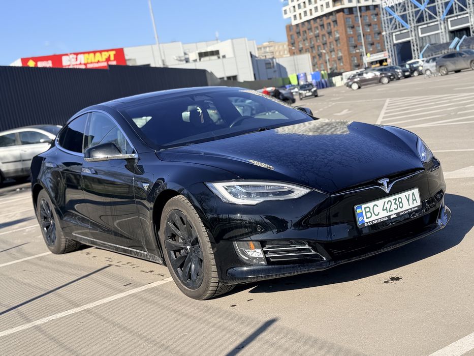 Tesla s 100D 2019