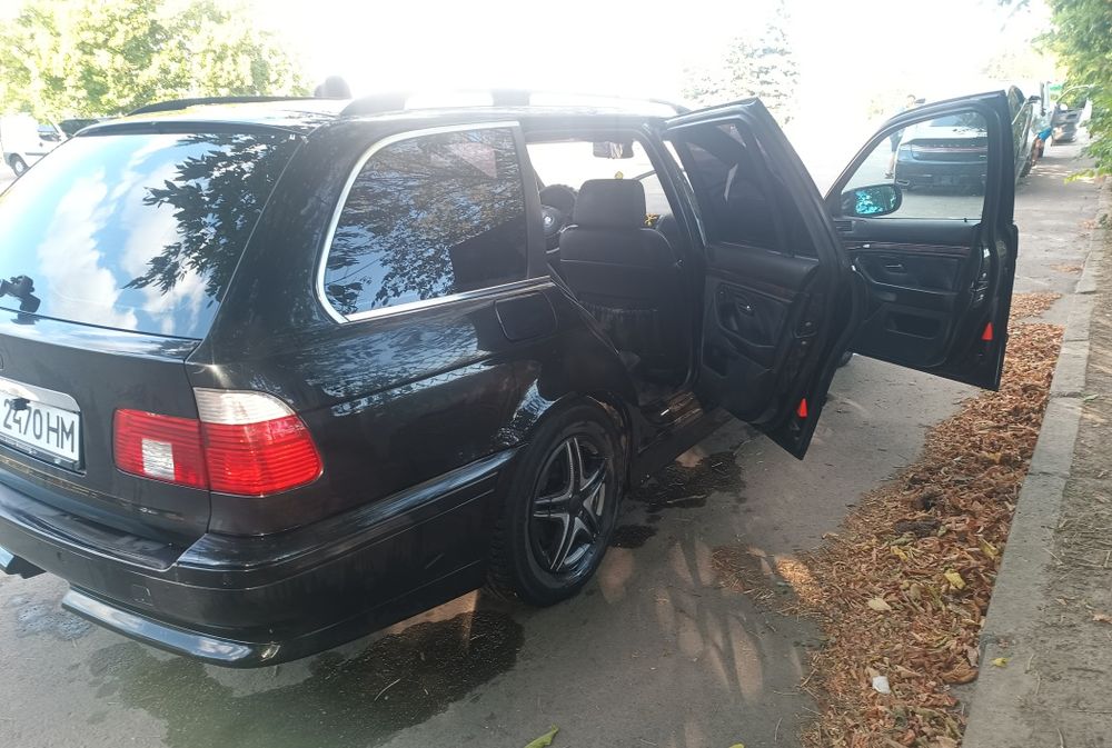 BMW E39 2003 року