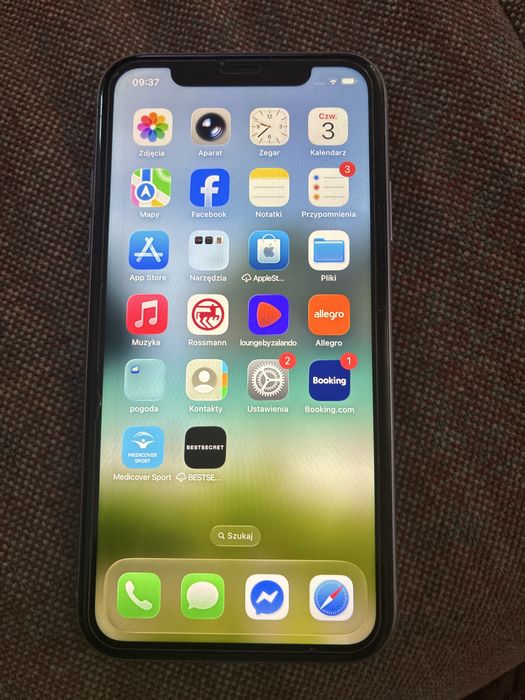 Iphone 11  w bdb stanie