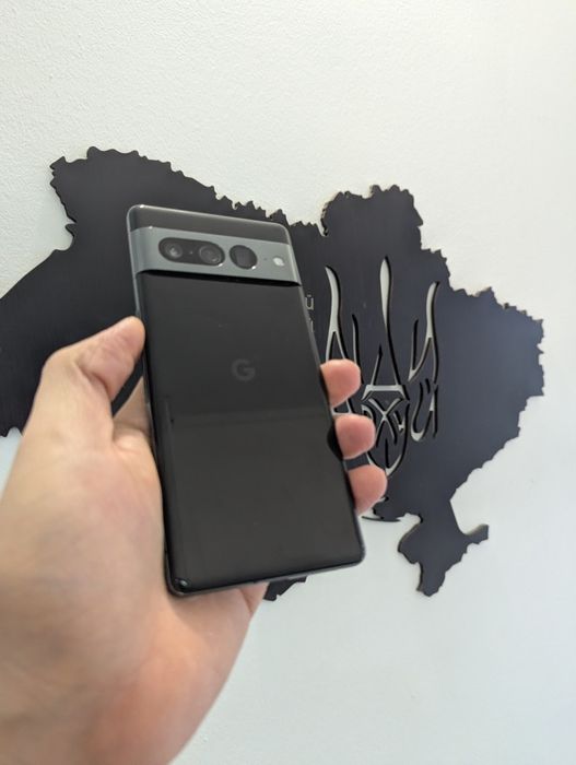 Google Pixel 7 pro 256gb black. Neverlock