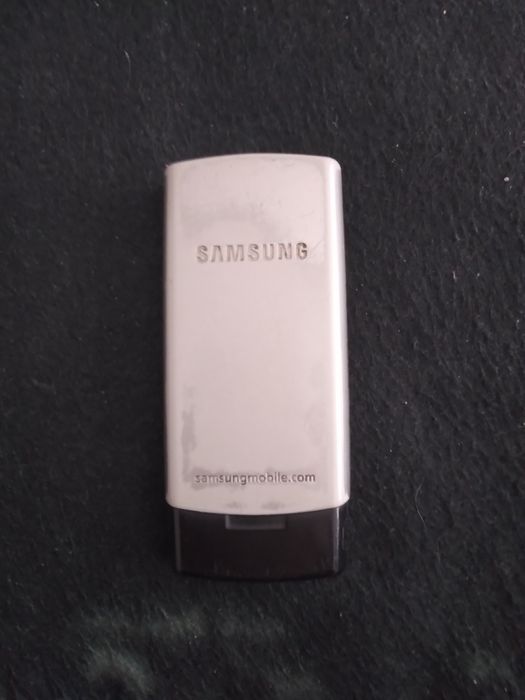 Мобільний телефон SAMSUNG