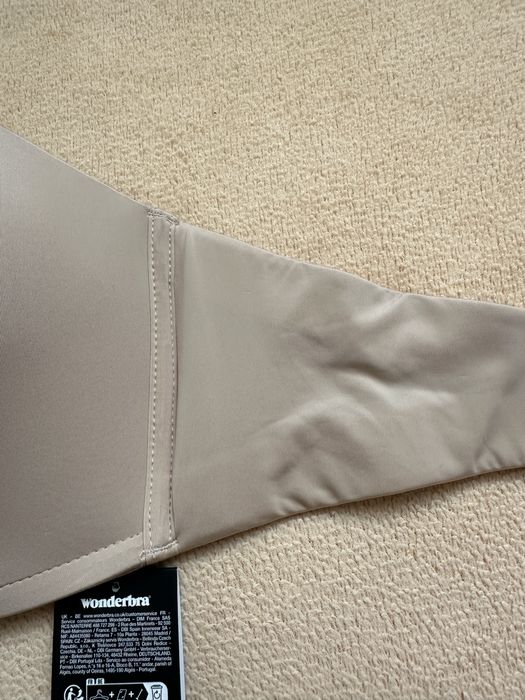 Бюстгалтер wonderbra 75F