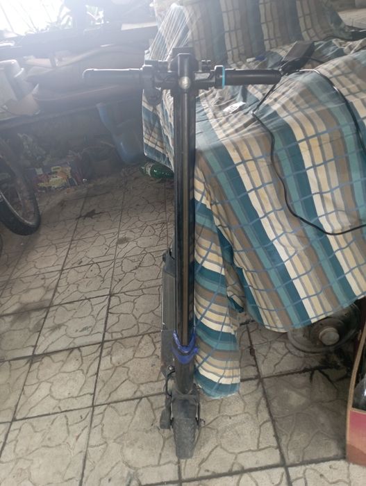 Електросамокат Inmotion L8F