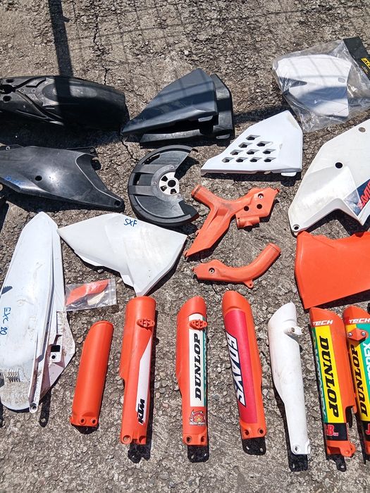 Plastik plastiki KTM