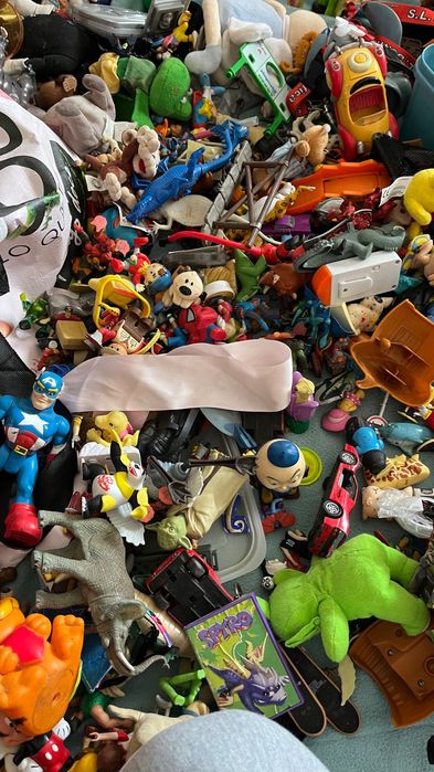 Lote figuras diversas