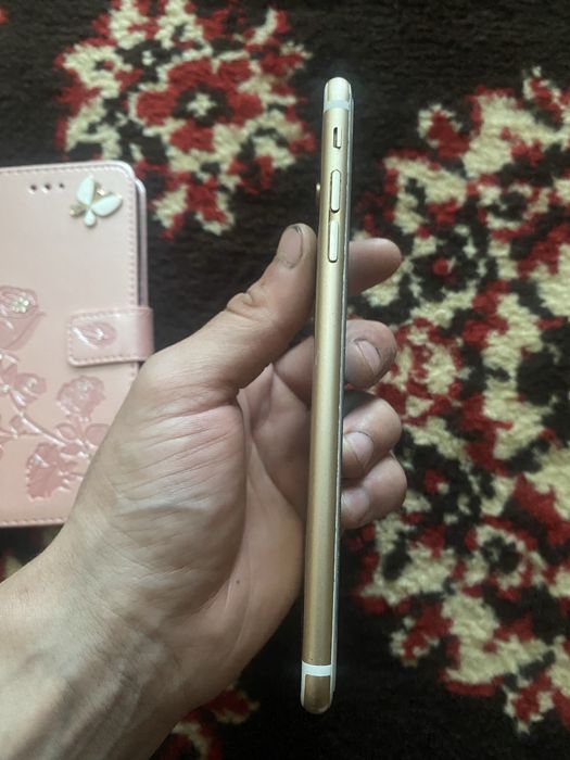 Продам Iphone s6 plus 64gb