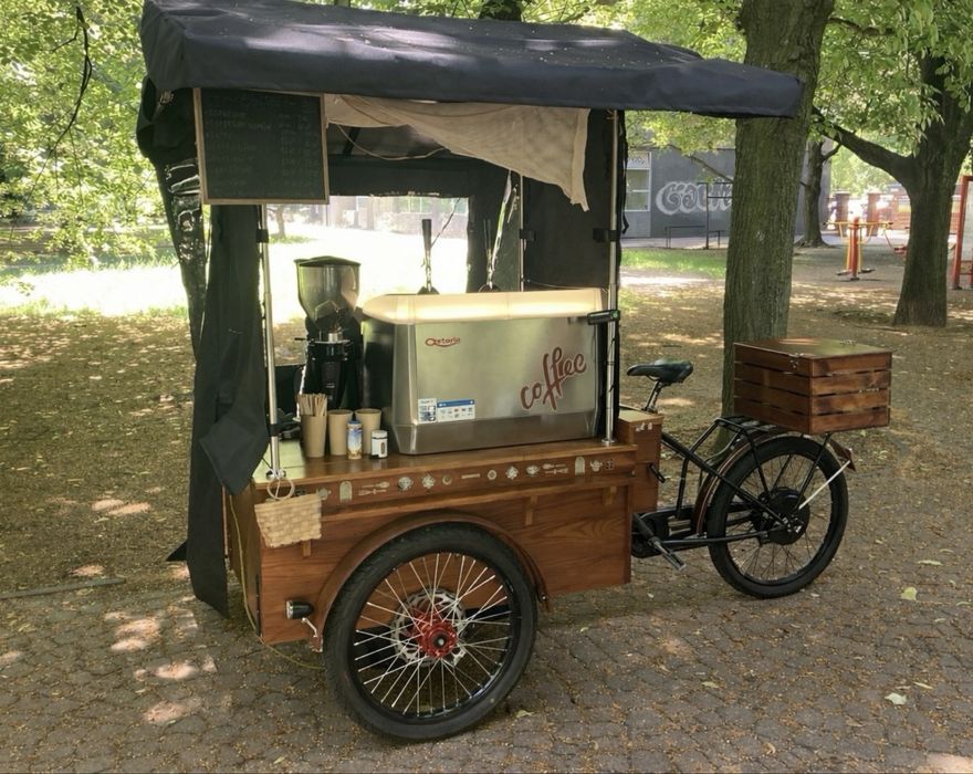 Mobilny Wózek gastronomiczny riksza z kawą