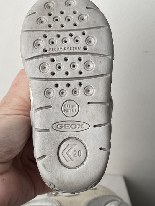 Geox pólbuty, sneakersy bialo-srebrny 20