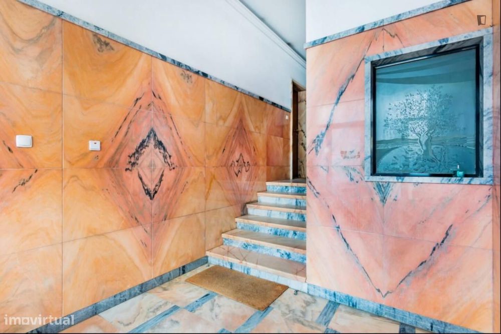 Apartamento com 3 quartos - localizado em Paço de Arcos Lisbon