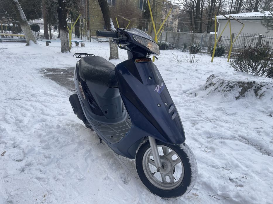 Продам Honda Dio AF-27