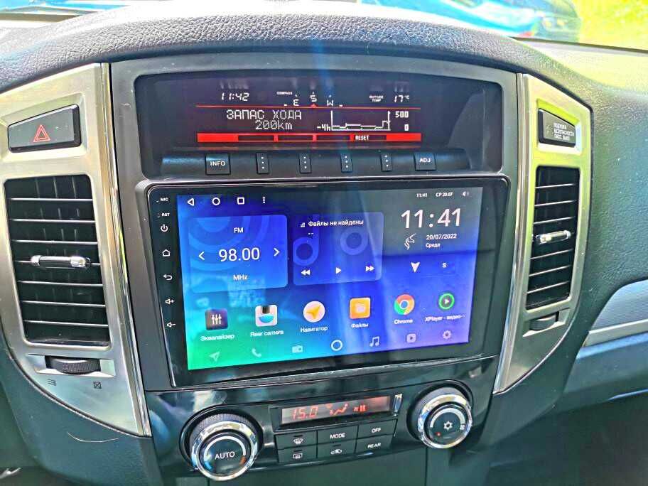 Магнітола андроид для Mitsubishi Pajero автомагнитола 9 дюймів, CarPlay та AndroidAuto