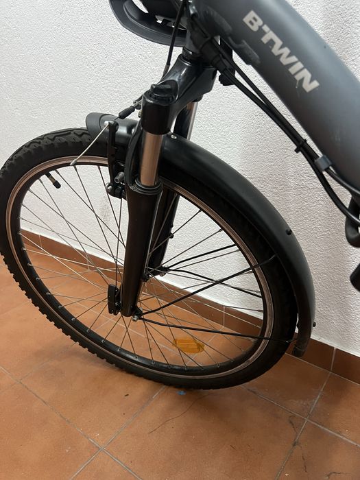 Bicicleta eletrica suspensão total