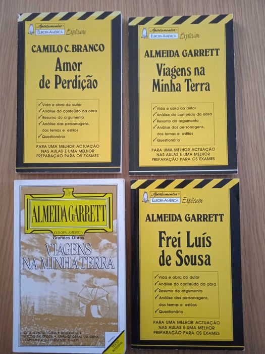 Livros Escolares e Atlas (antigos)