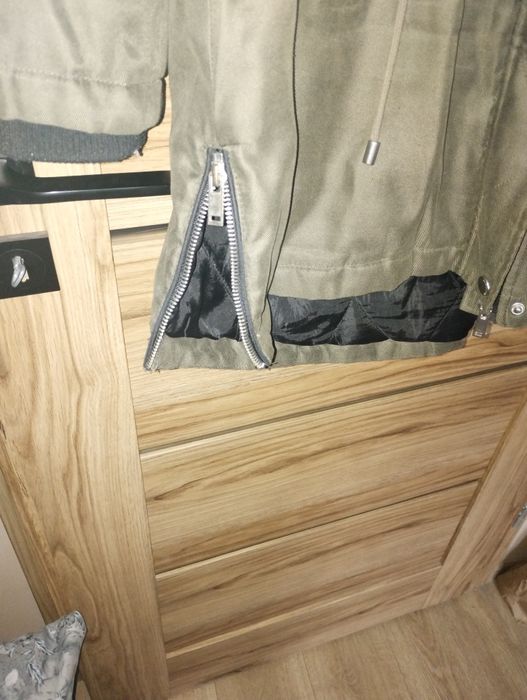 Kurtka zimowa z kapturem