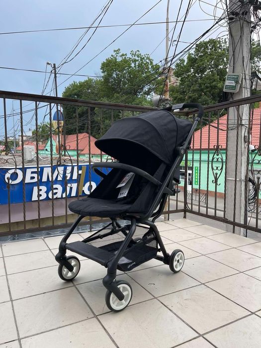Коляска Нова прогулка Cybex eezy s2