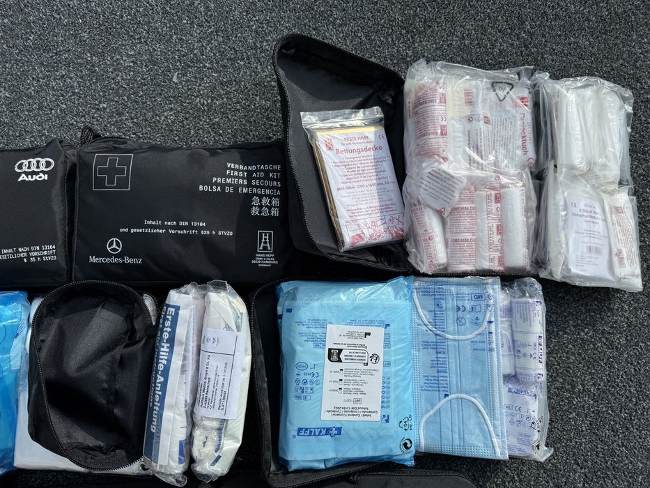 Автомобільні аптечки для автомобіля Mercedes, BMW, Mini, VW, Audi.