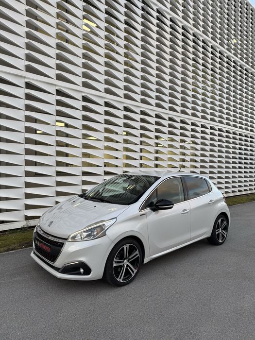 Peugeot 208 Gt Line 110 cv