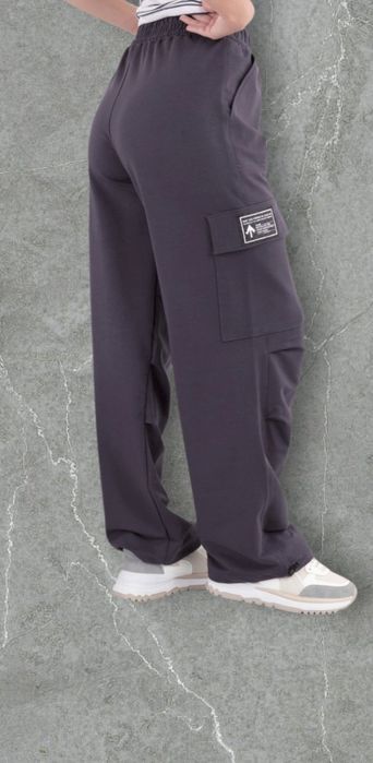 Spodnie typu cargo, joggery