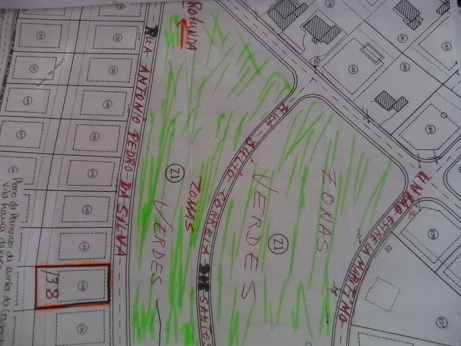 Lote na Coutada urbanização muito conceituada
