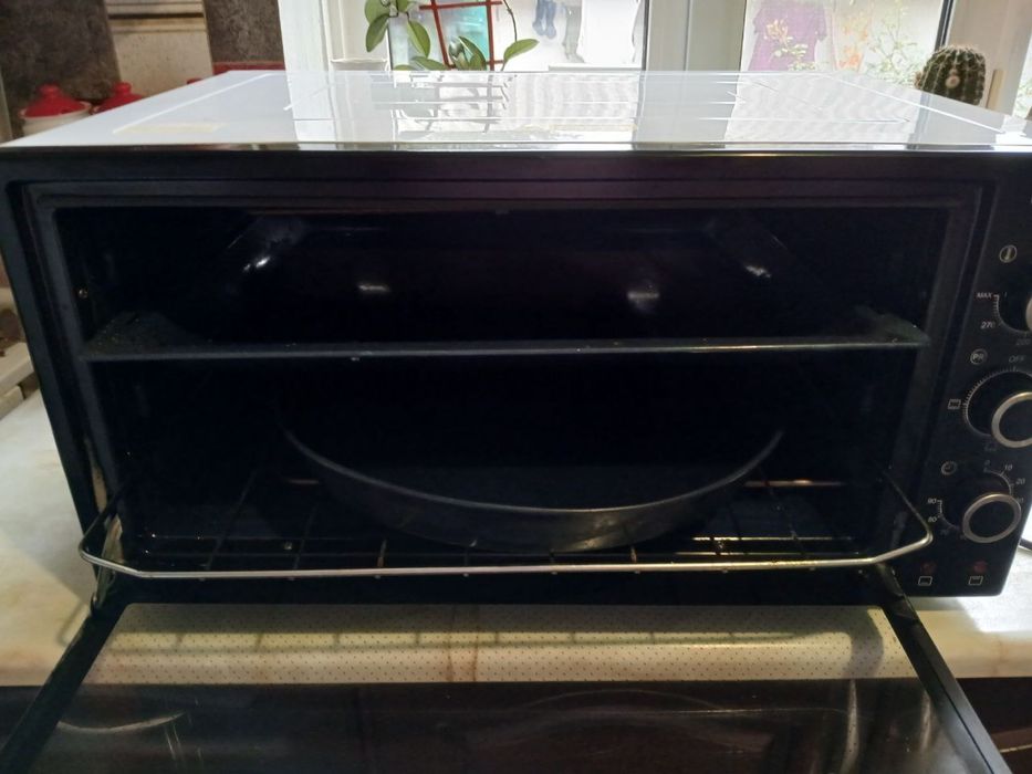 Електрична піч Artel md4816, без стекла