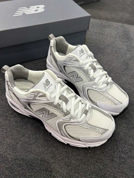 New Balance NB MR530 AD Srebrny r.36