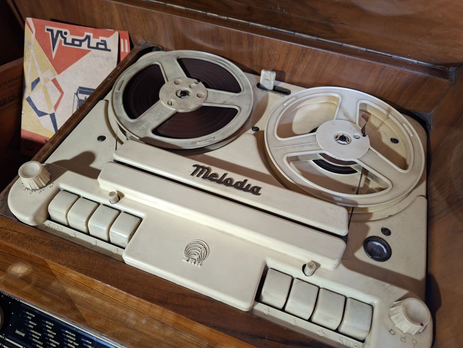 Stare radio viola II prl