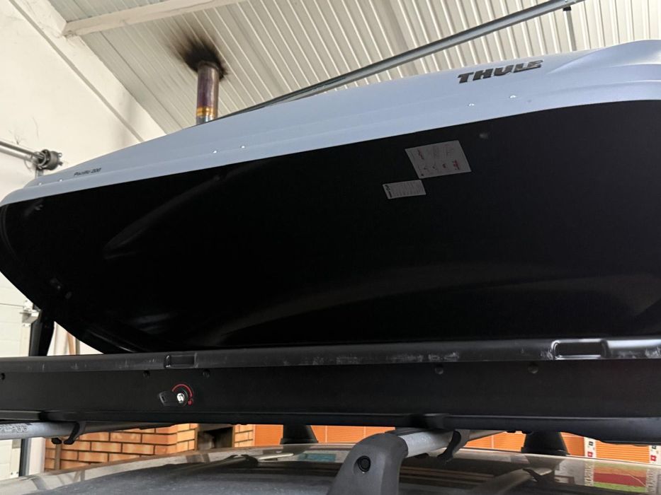 Top case carro Thule pacific 200