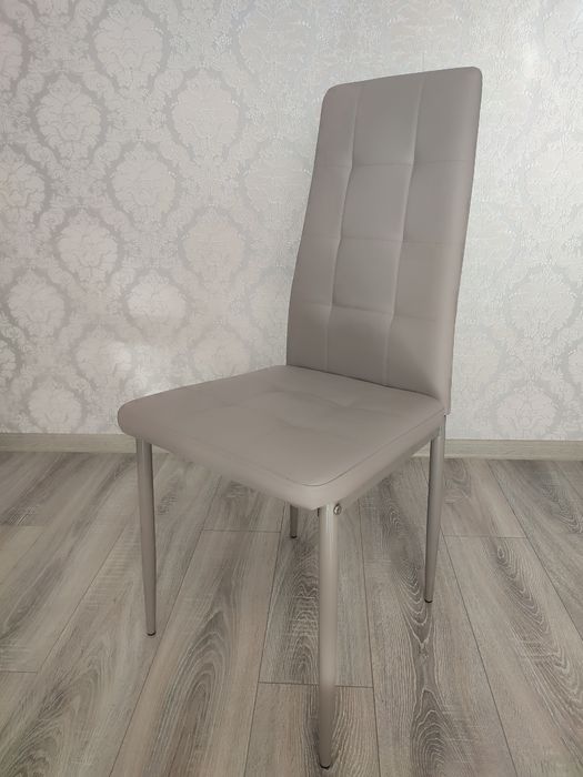 Продам комплект стільців 6шт. Стілець VETRO  N-66-2 Капучіно