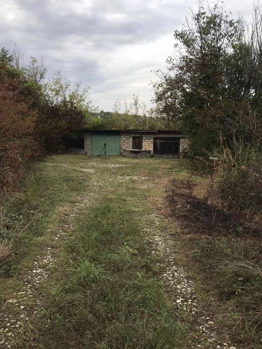 Продаж житлового будинку від власника