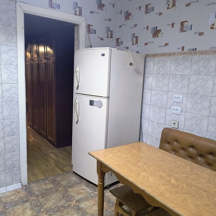 Здам квартирув центрі міста вул.Гетьмана Полуботка,б. 84