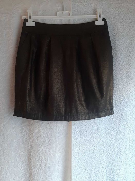 Spódnica mini imprezowa, czarno - złota,100 % bawełna, Troll, r. XS