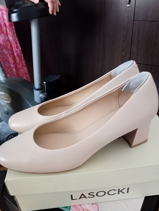 Buty damskie firma Lasocki Okazja!!!