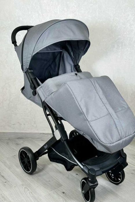 Прогулянковий візок для дитини прогулочная коляска bambi