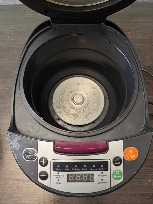 Мультиварка з фритюрницею Multicooker