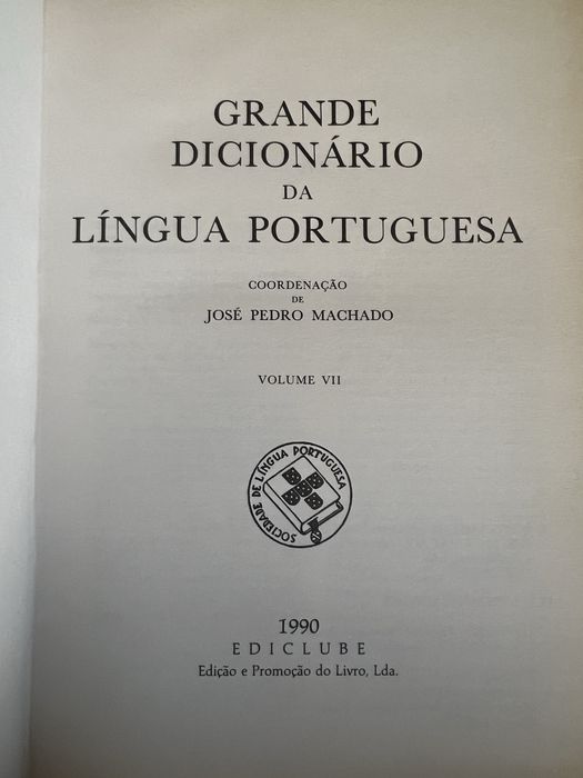 Coleção Grande Dicionário da Língua Portuguesa