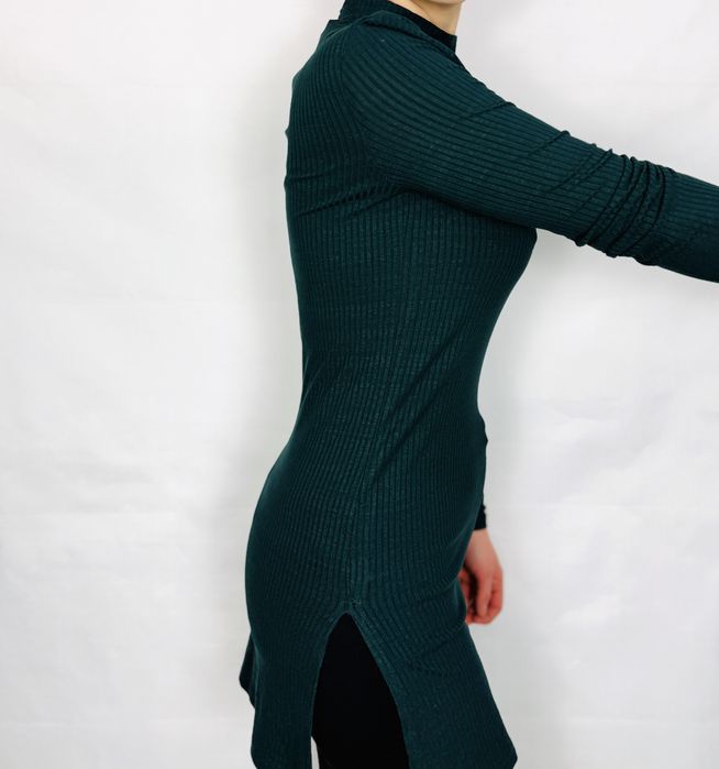 Ciemnozielona tunika z półgolfem XS 34