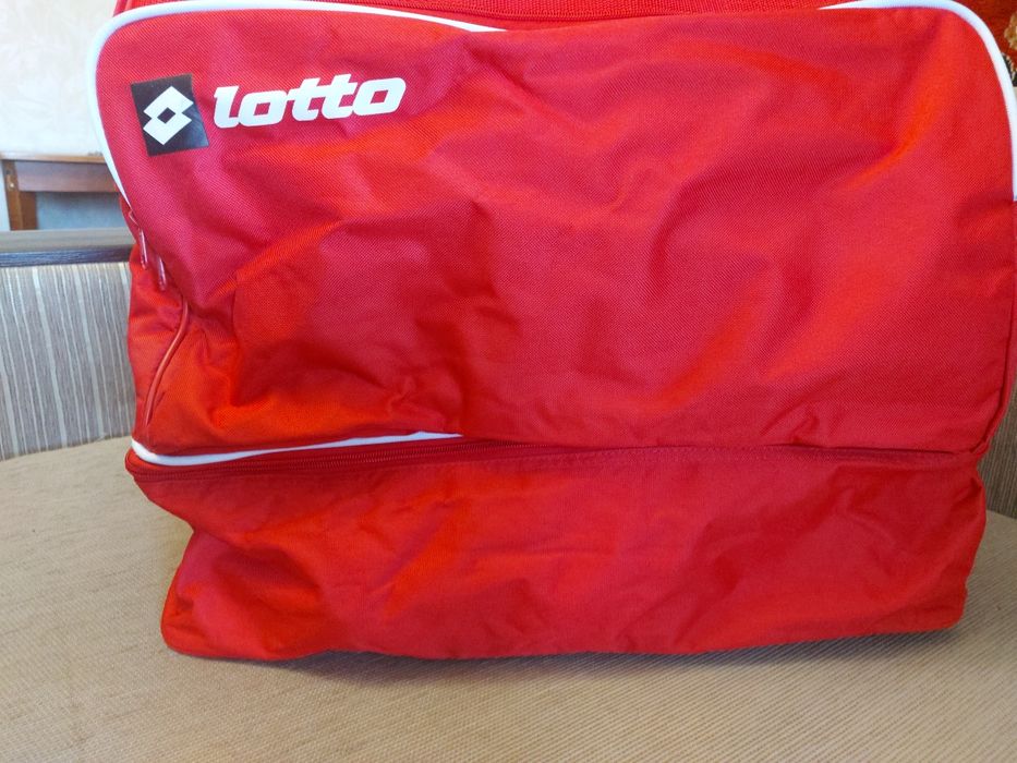 Сумка спортивная Lotto