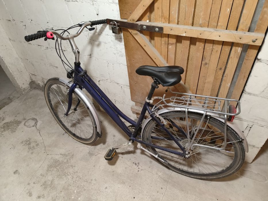 Rower miejski na sprzedaż mało używany.