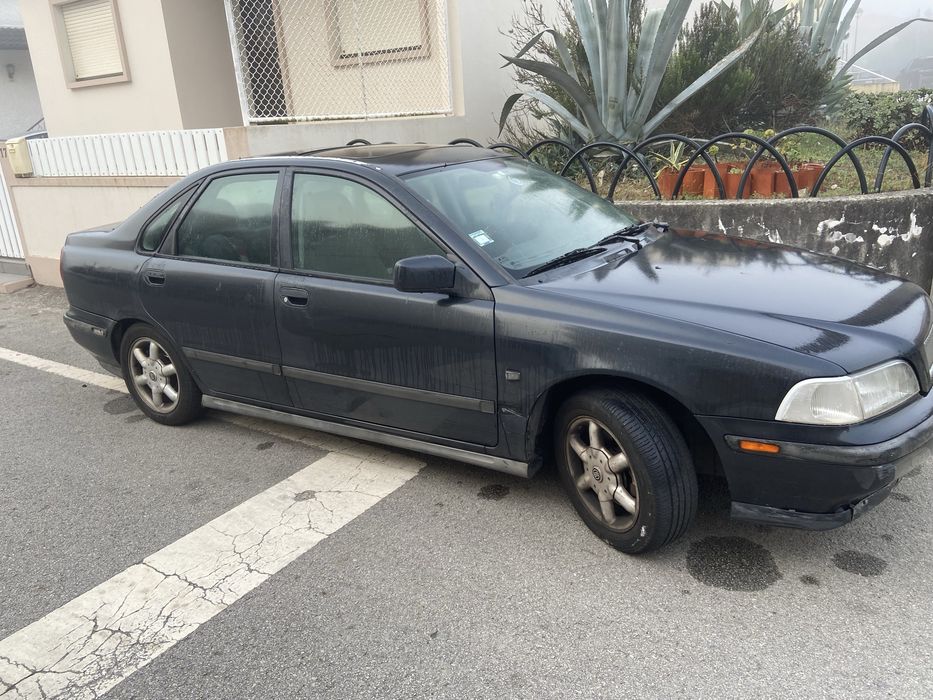 Volvo S40 1.6 1998 — photo 2
