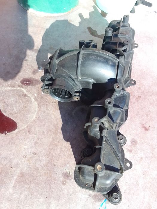 Впускной коллектор пежо,ситроен