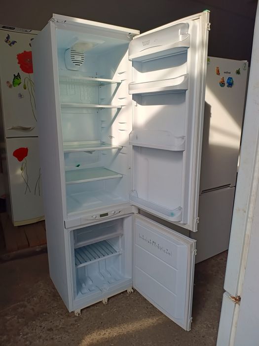 продам холодильник