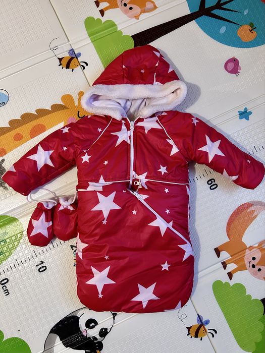 Комбінезон на дівчинку