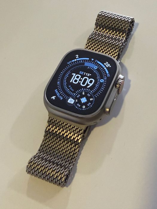 Apple Watch Ultra 3 Titanio Natural - Bracelete Loop Alpine Azul (M)