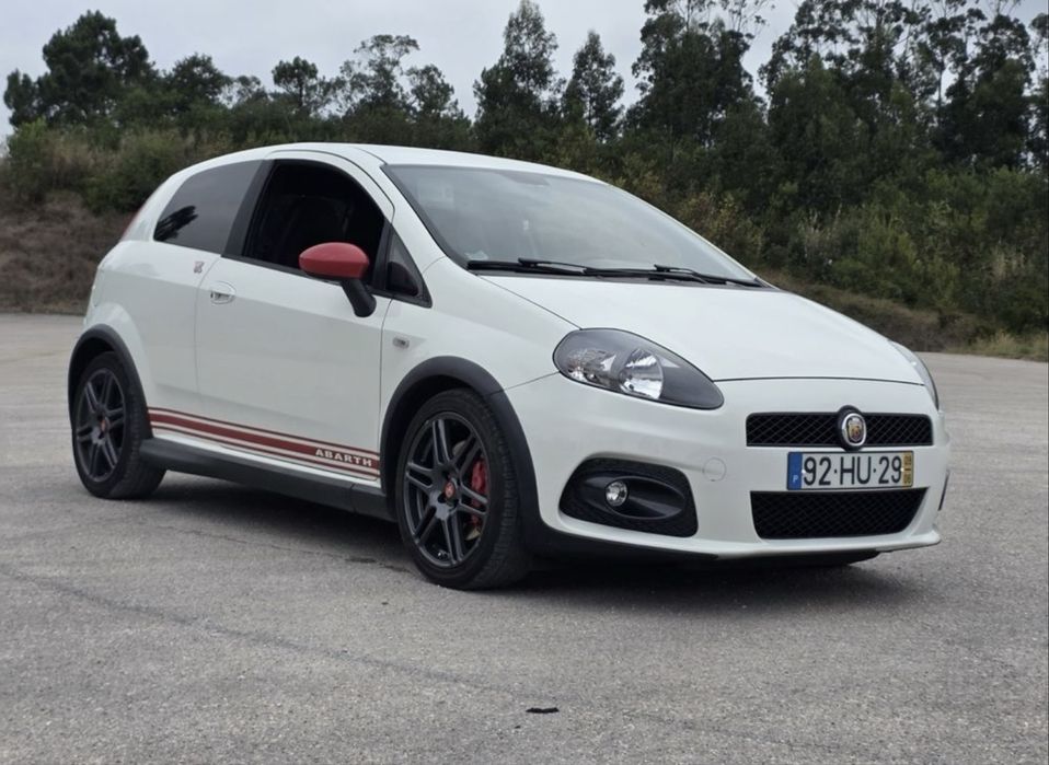 Fiat Punto Abarth aceito retomas