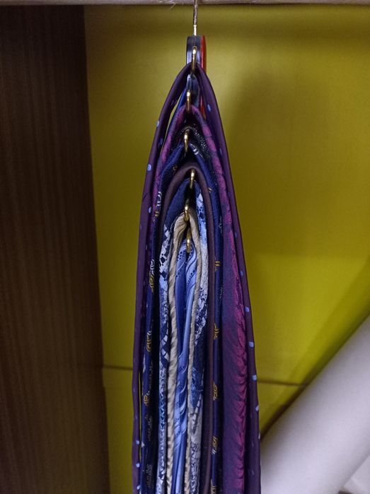 Мультілот краваток (галстуки) 16 шт + 1 дитячий. Вішалка у подарунок