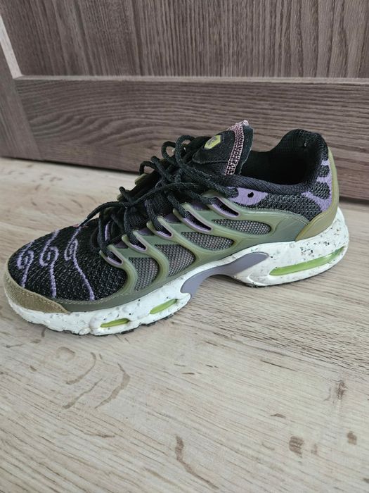 Чоловічі кросівки оригінал  Nike Air Max Terrascape PLUS DN4590-004

Мужские кроссовки Nike Air Max Terrascape Plus - DN4590-004
