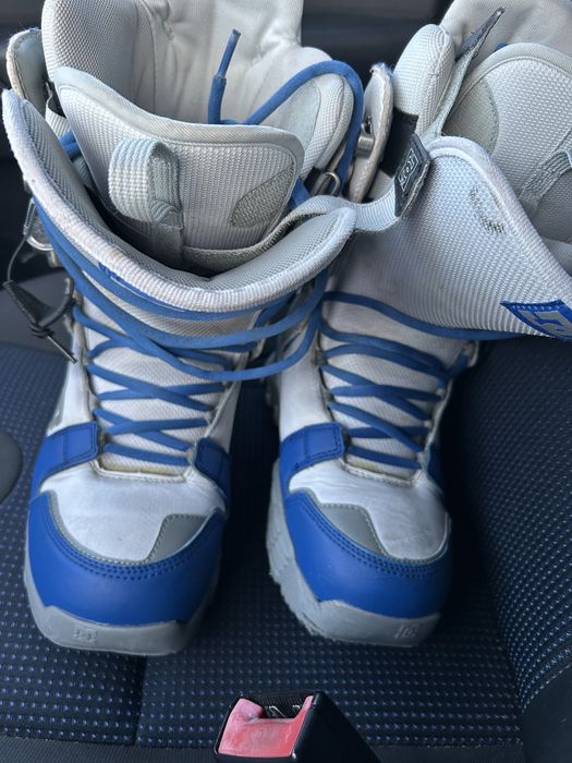 Buty snowboardowe 42